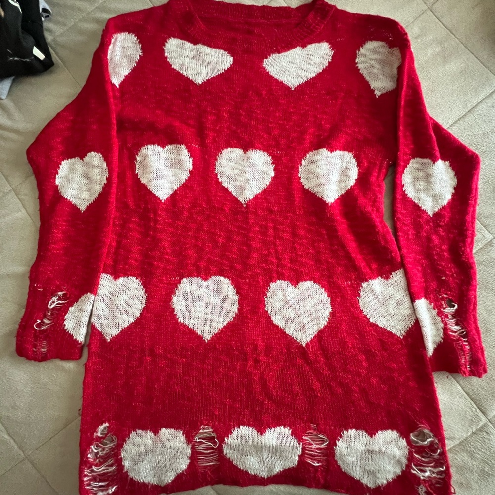 Red/White Hearts Distressed Sweater sz small